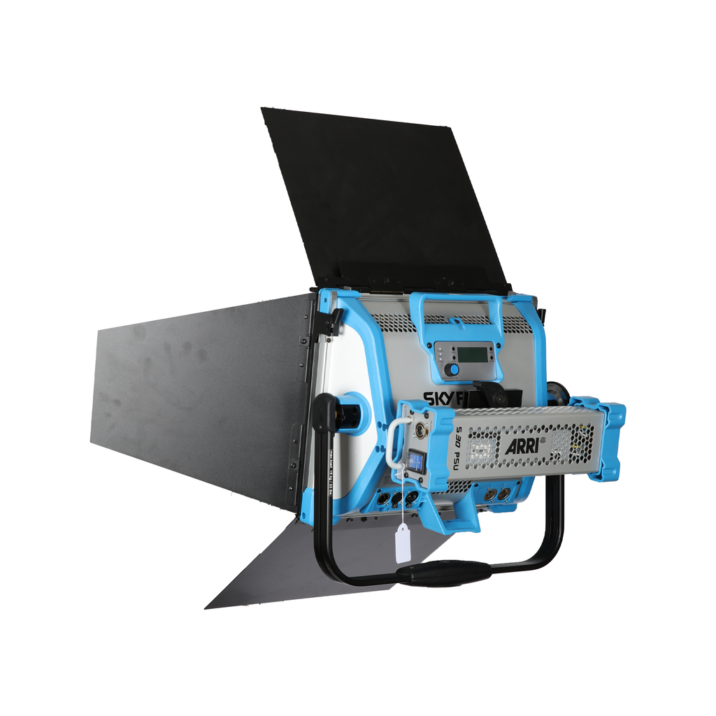 1 skypanel30 4 (1).png