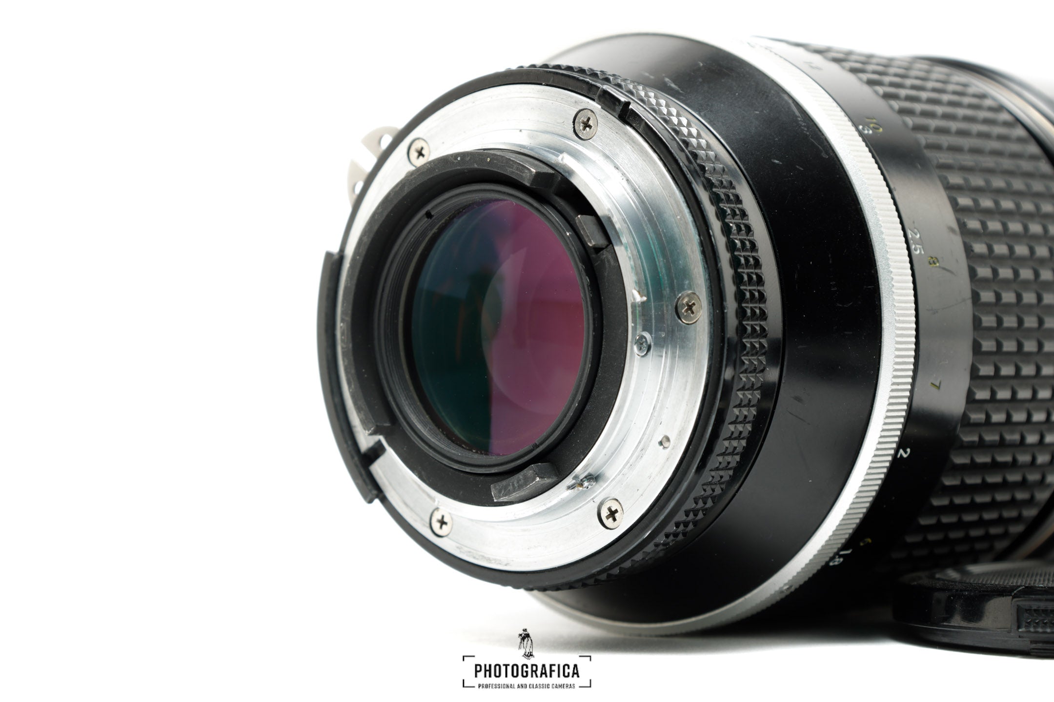 NIKKOR AIS 180/2,8 ED