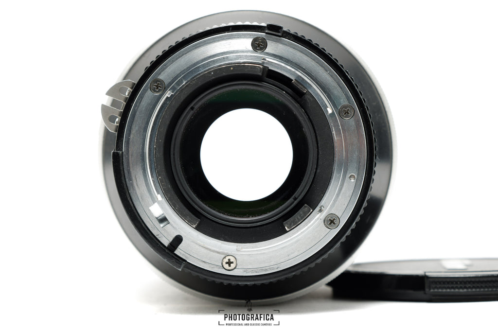 NIKKOR AIS 180/2,8 ED
