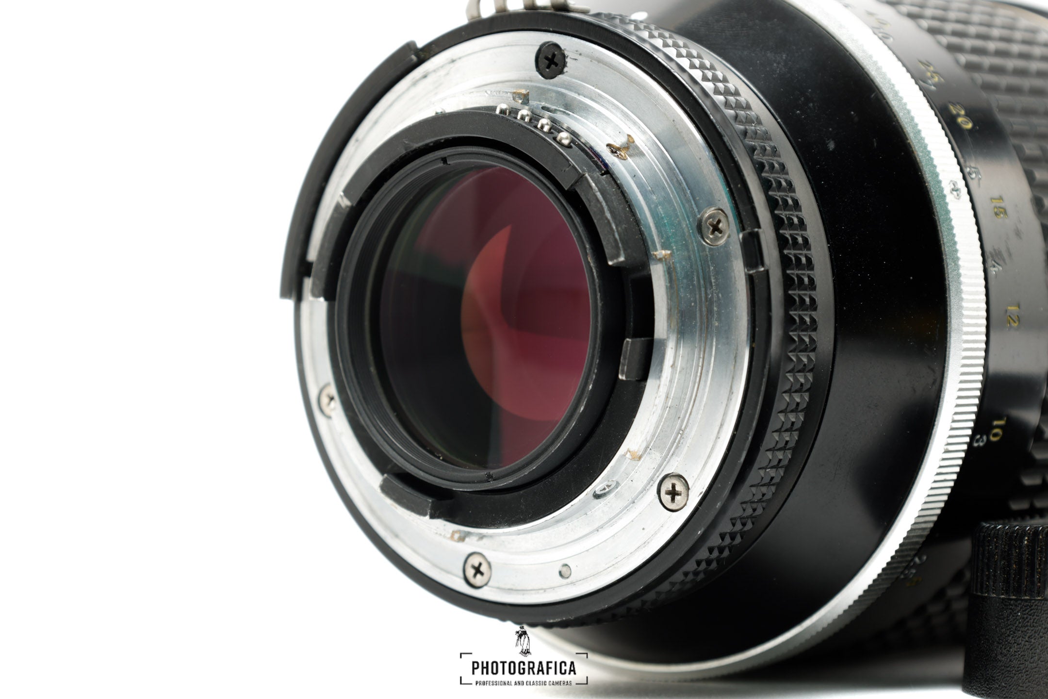 NIKKOR AIS 180/2,8 ED