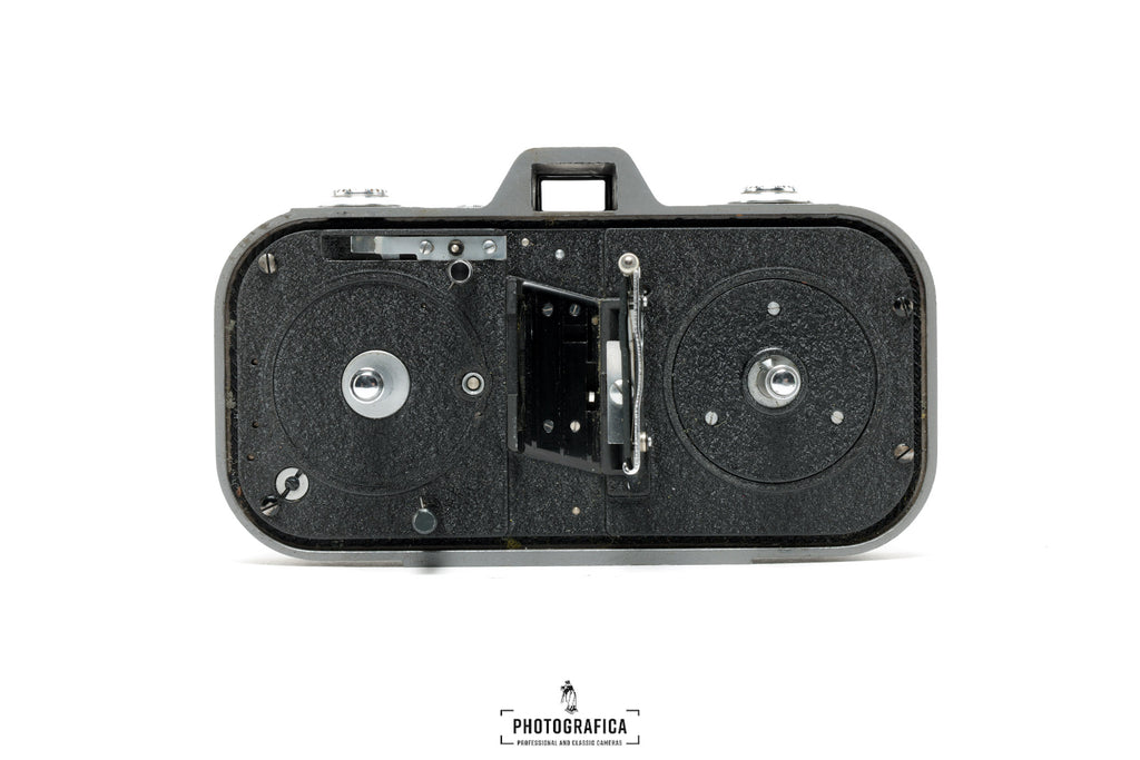 BRUGT ZEISS MOVIKON 8