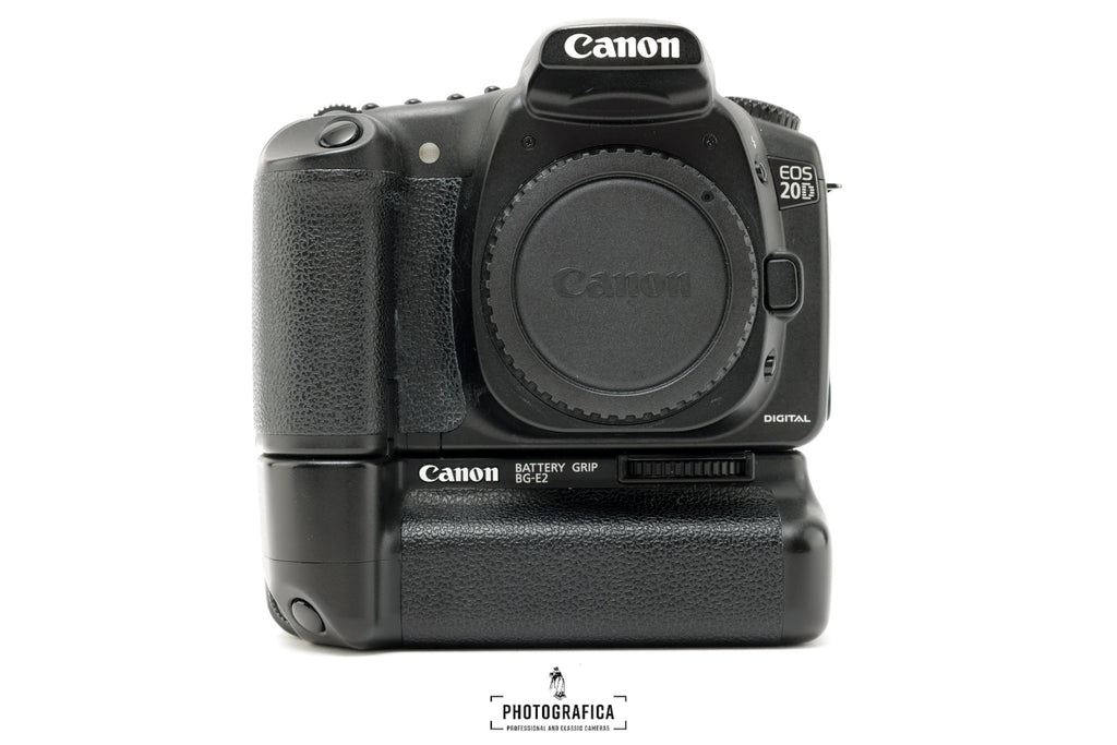 CANON EOS 20D + Canon BG-E2