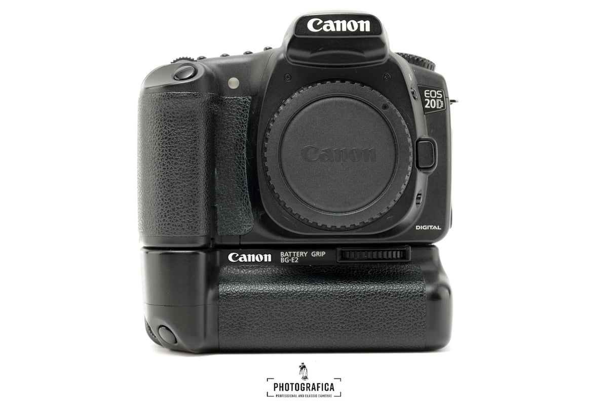 CANON EOS 20D + Canon BG-E2