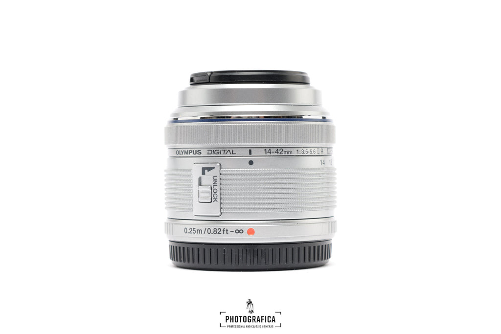 OLYMPUS OM-D E-M10 MARK II SILVER + 14-42 & 40-150