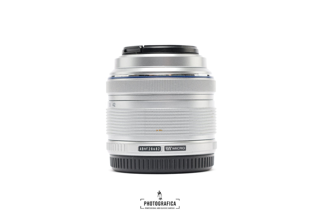 OLYMPUS OM-D E-M10 MARK II SILVER + 14-42 & 40-150