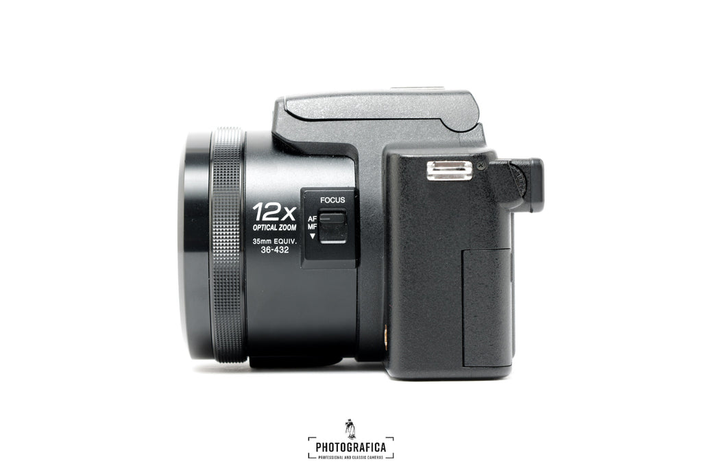 LUMIX DMC-FZ20