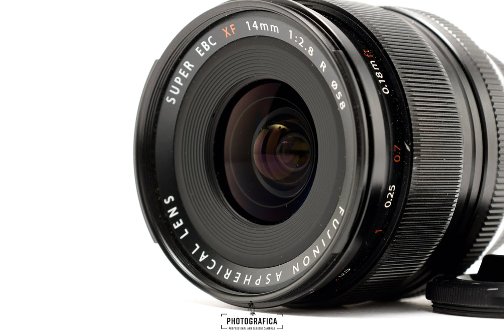 FUJIFILM XF 14/2,8 R