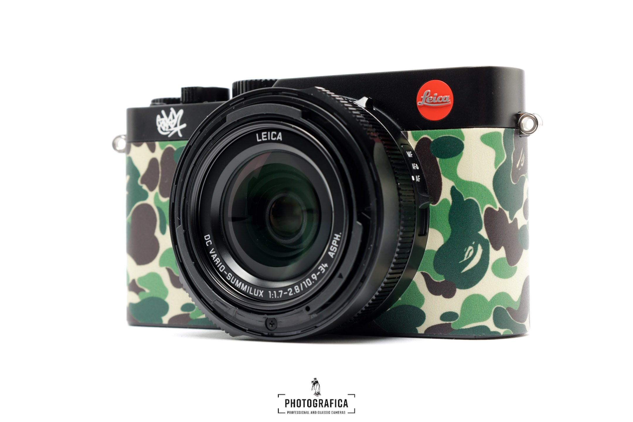 LEICA D-LUX 7 "A Bathing APE x Stash" MINT BOXED