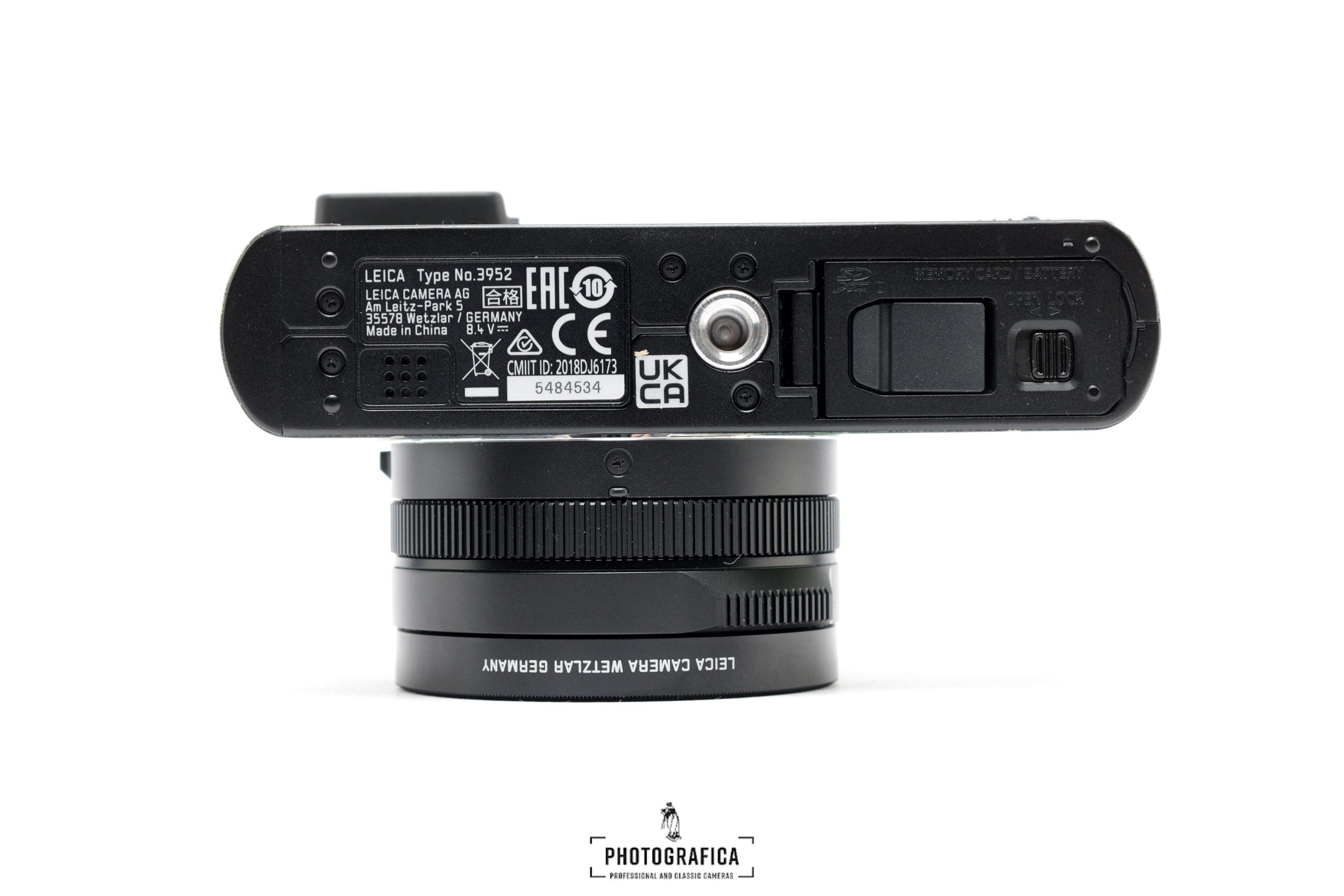 LEICA D-LUX 7 "A Bathing APE x Stash" MINT BOXED