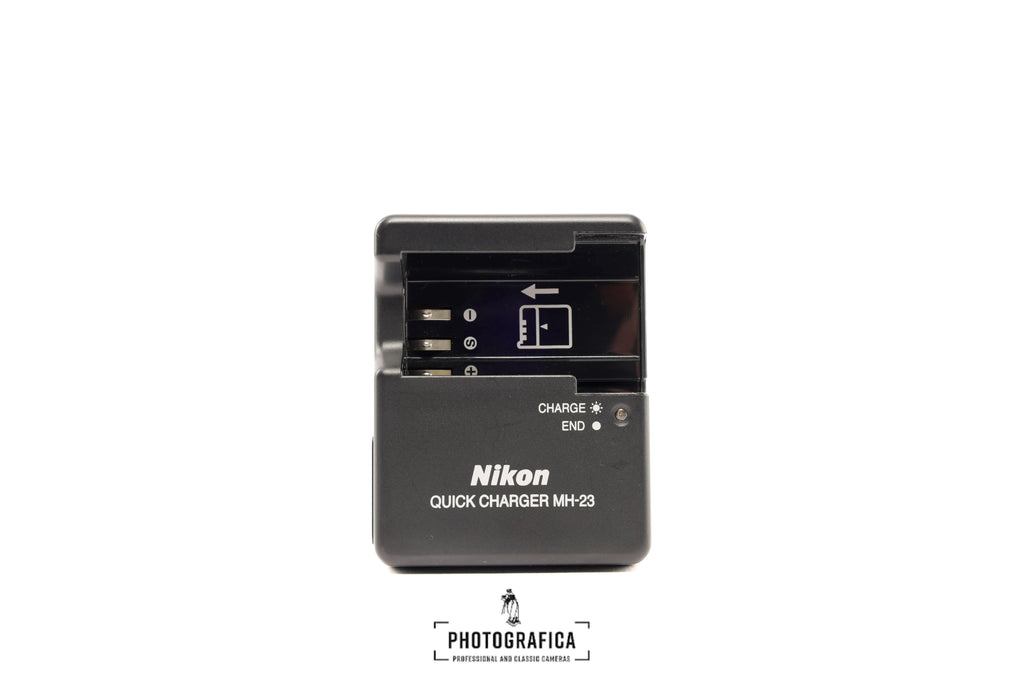 NIKON D5000