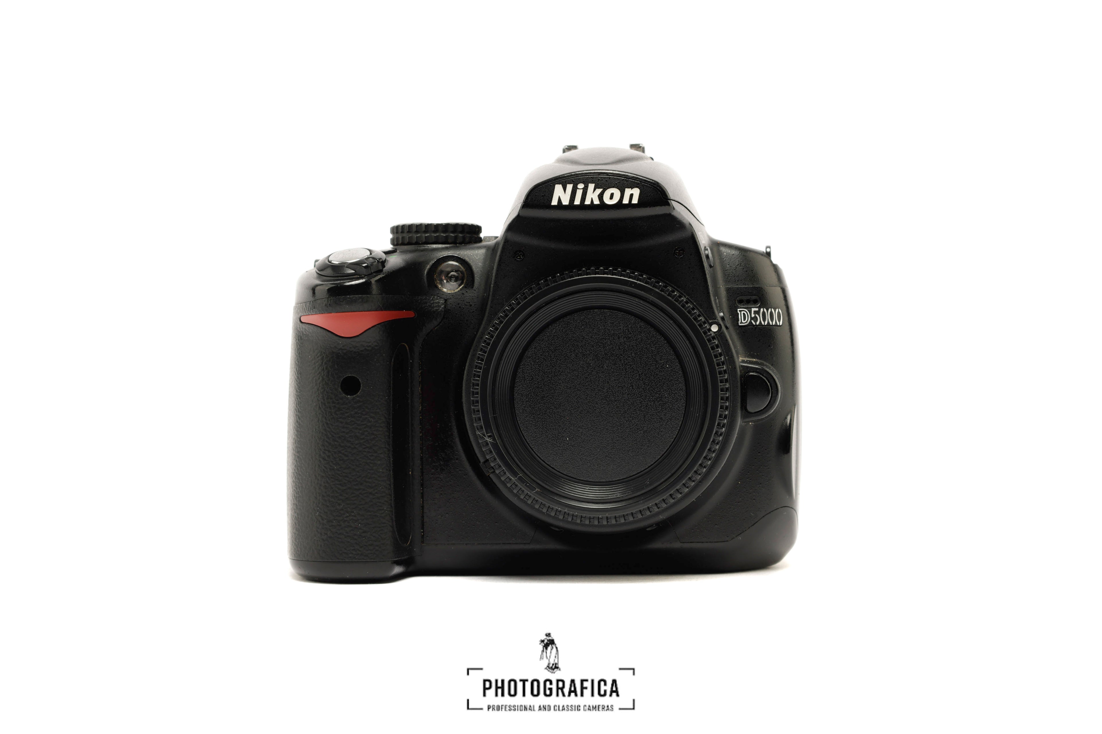 NIKON D5000