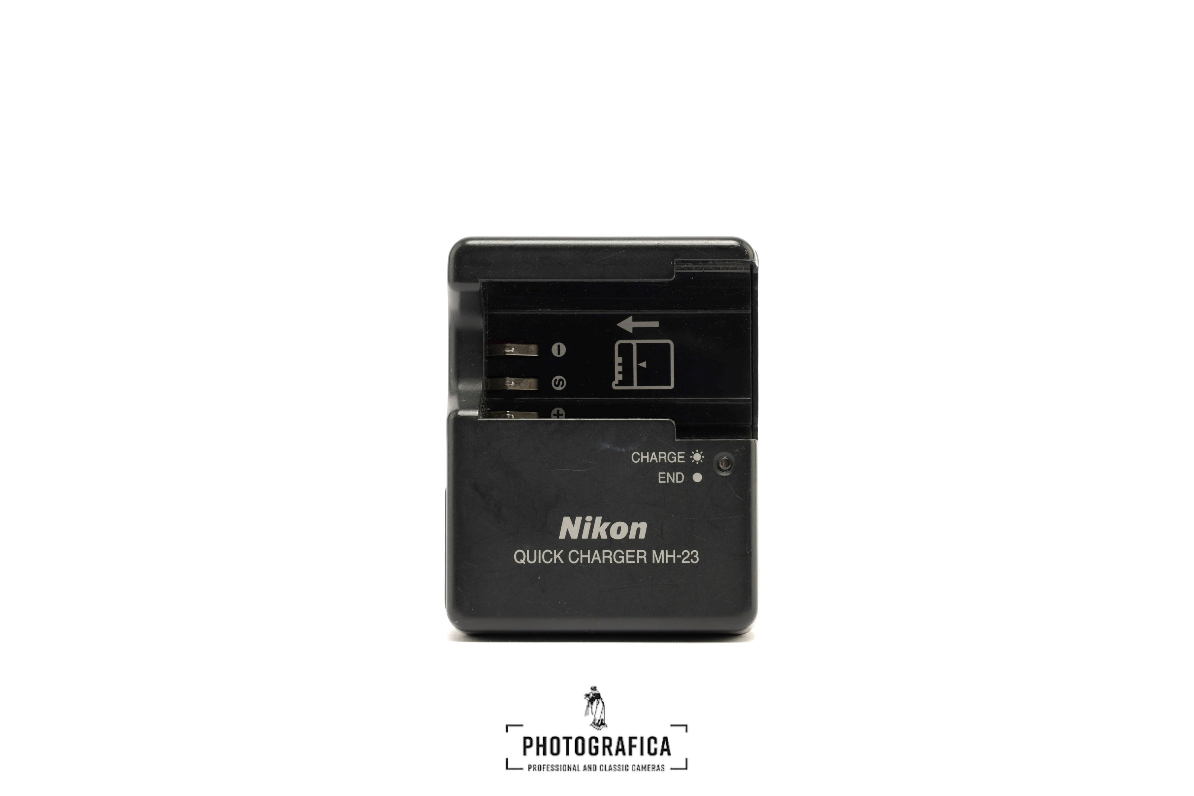 NIKON D5000
